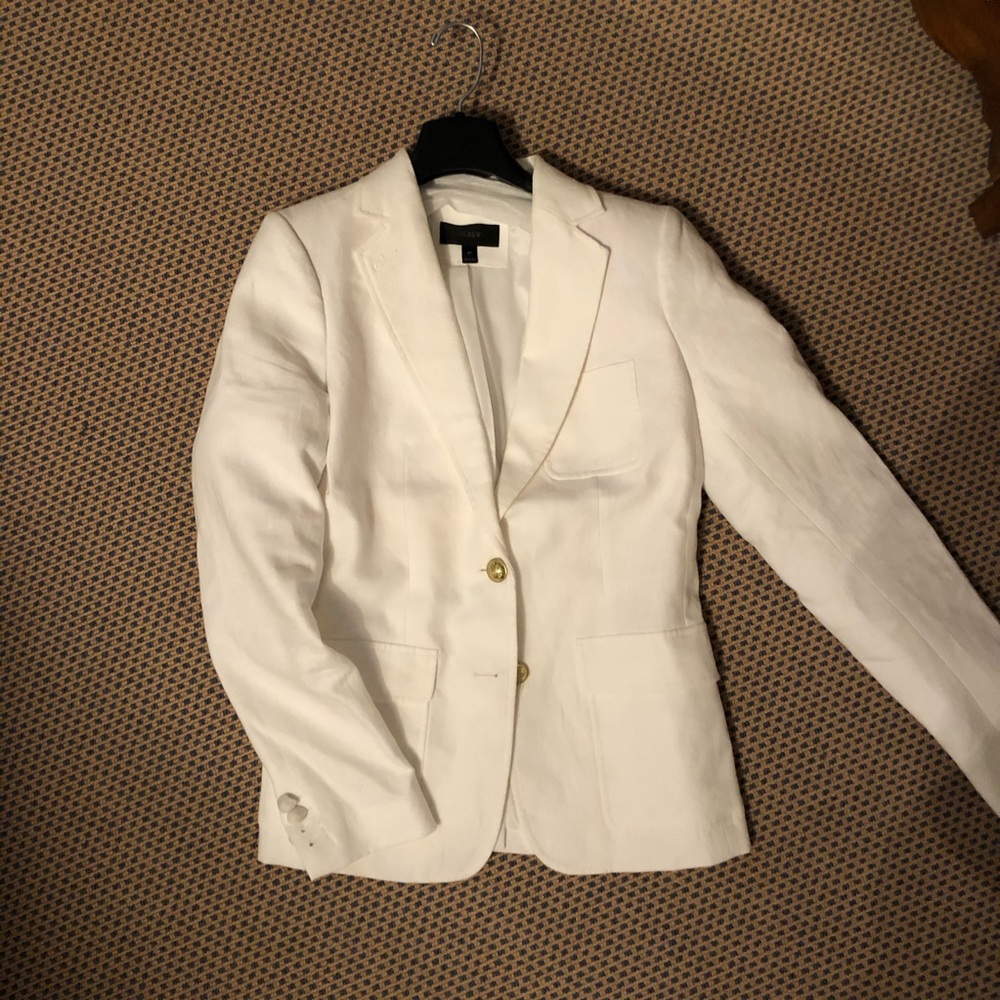 White linen blazer